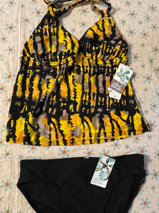 Island Escape Other - Island Escape Yellow & Black Tie-Dye Tankini Set